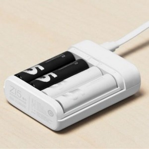 Xiaomi ZI5 Intelligent Quick Charge AA AAA Ni-MH USB Battery Charger Power Bank White